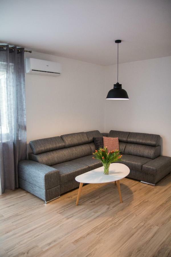 Apartament F&J Torun Luaran gambar