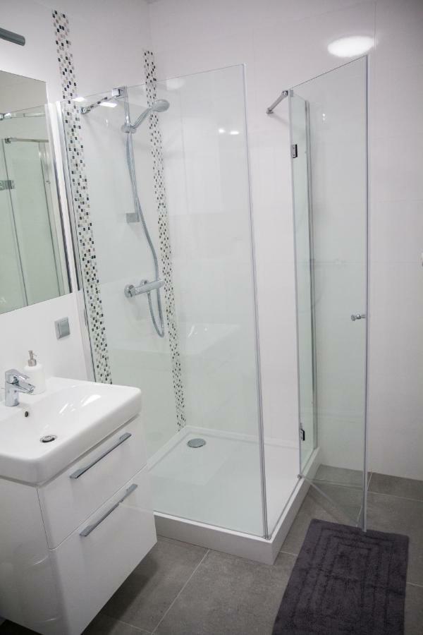 Apartament F&J Torun Luaran gambar